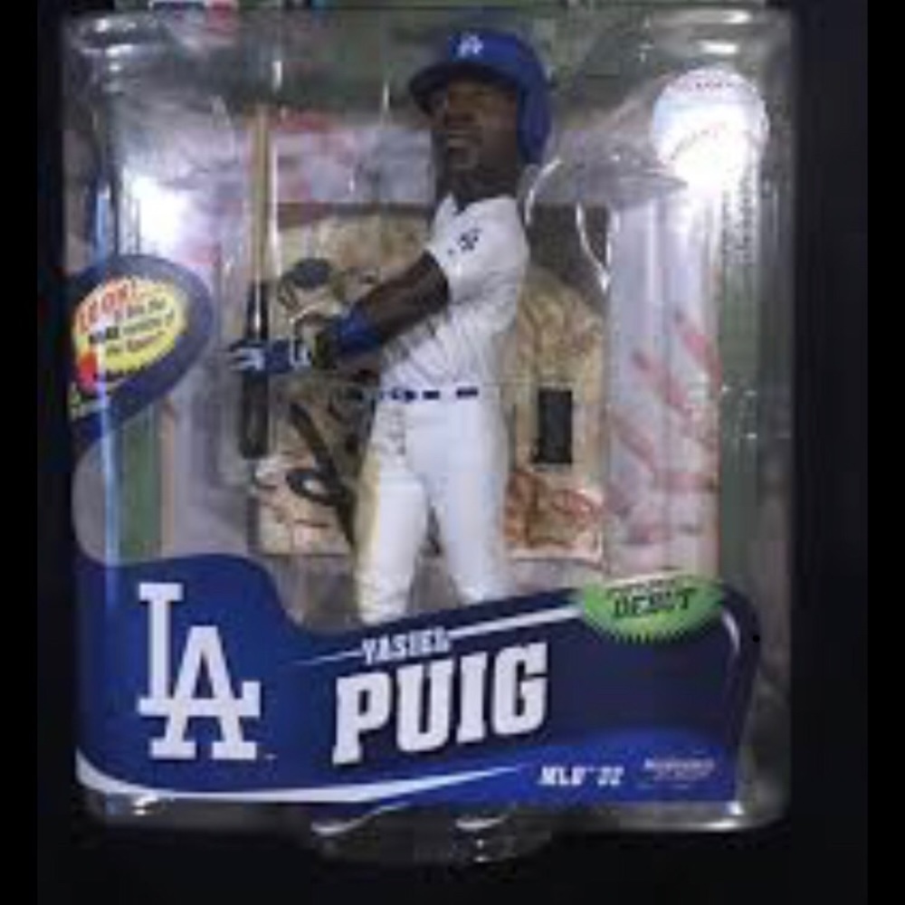 Yasiel Puig Series 32 Chase McFarlane
